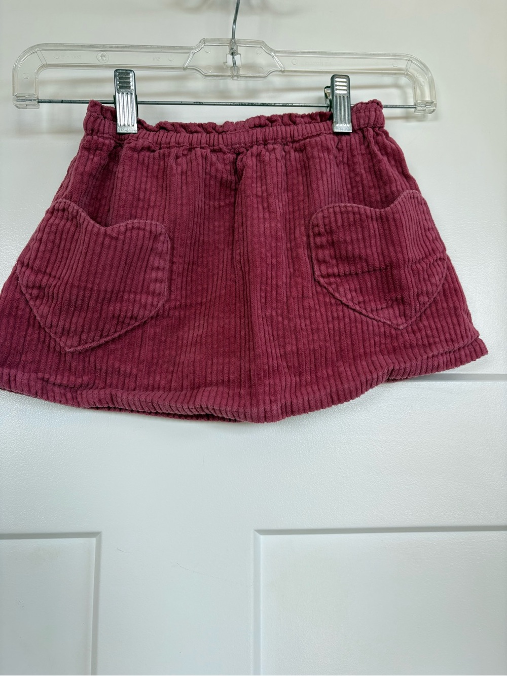 Girls Berry Colored Corduroy Heart Shaped Pocket Skirt Size 5/6